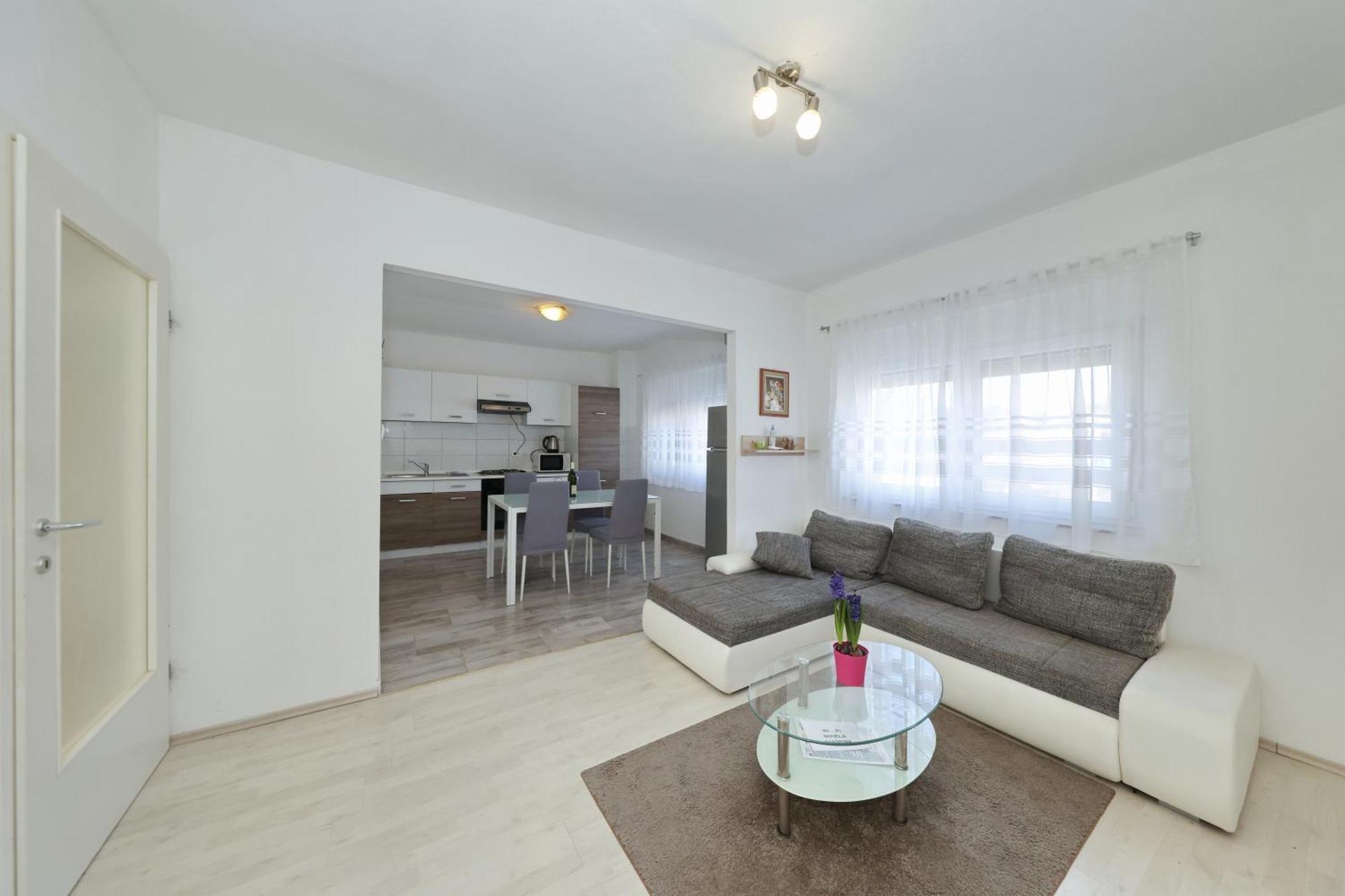 Apartment Mirela Задар Екстериор снимка
