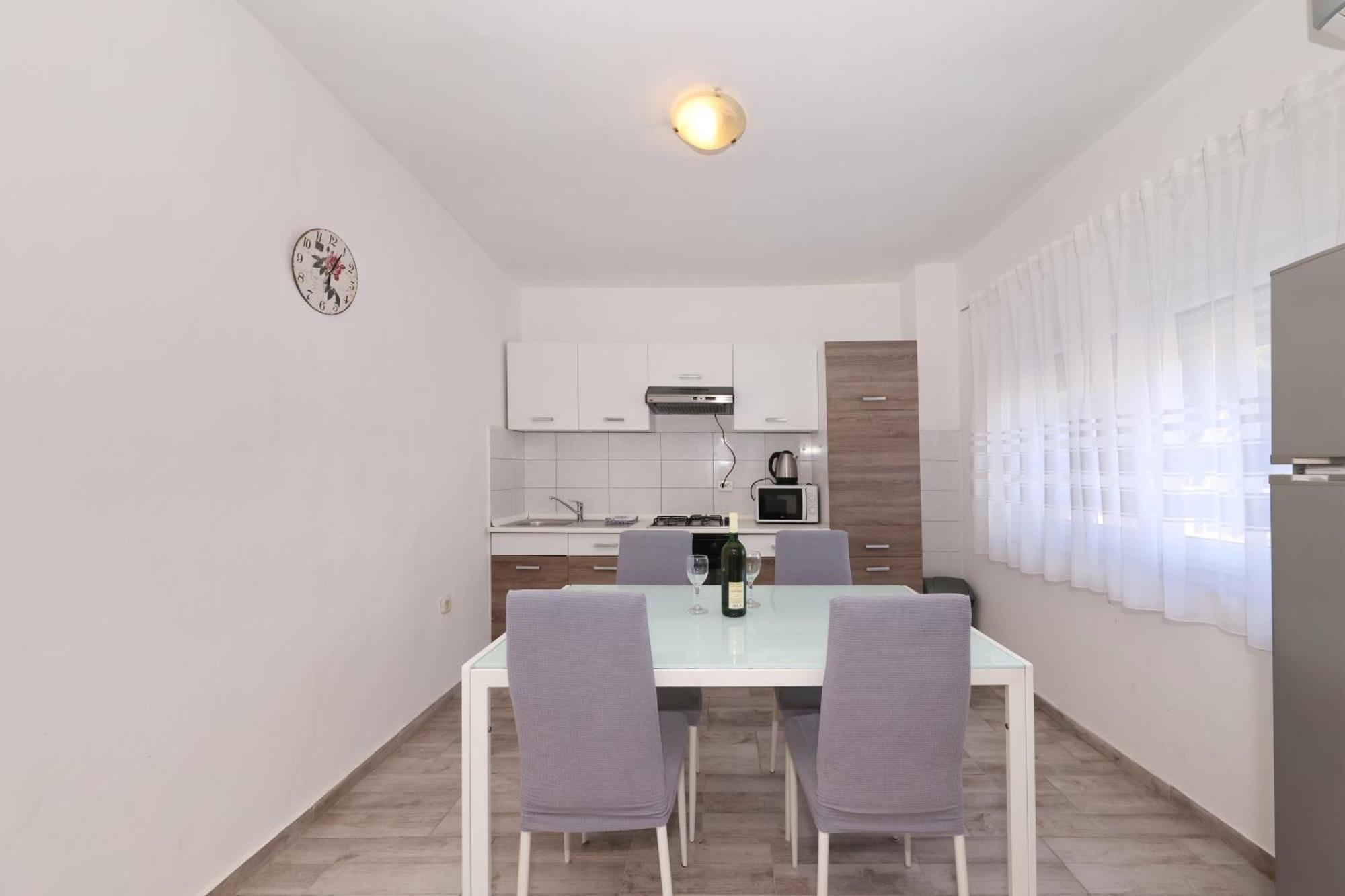 Apartment Mirela Задар Екстериор снимка